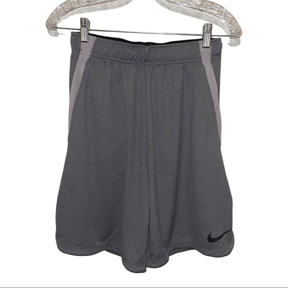 Nike Kids Shorts Size S